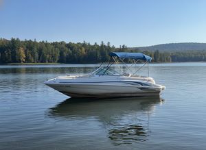 2001 Sea Ray Sundeck 210