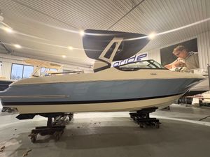 2025 Chris-Craft Sportster 25
