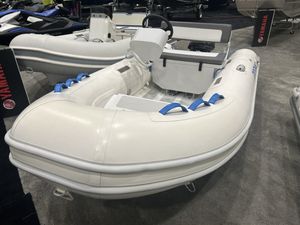 2024 Zodiac Nomad 3.3 Hypalon