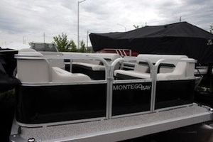 2024 Montego Bay 8520 CR STD   cw Yamaha F40LA