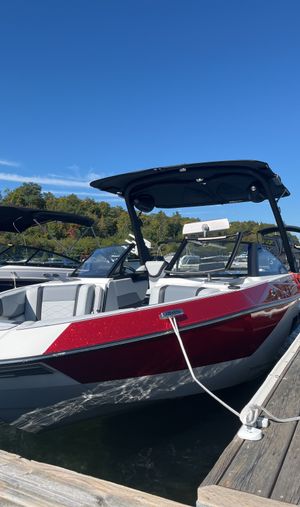 Malibu 23 LSV 2025