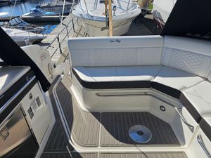 2023 Sea Ray 320 Sundancer for sale in Belleville, ON, photo 17