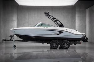 2025 Chaparral 21 SSI