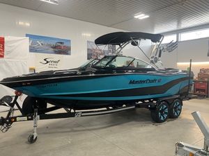 2018 MasterCraft XT23