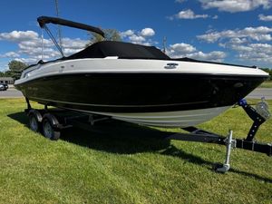 2025 Bayliner VR6