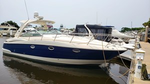 2008 Monterey 350 Sport Yacht