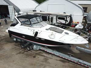 2004 Regal 3560