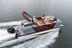 2025 Sunchaser Lucerne 20 LR DH $8000 OFF