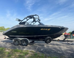 2025 Yamaha 222XD