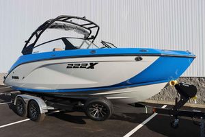 2025 Yamaha 222XD - Freight, PDI, Assembly inluded