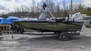 2025 Smoker Craft Adventure 188 DC Pro Contour