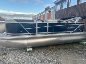 SunChaser Geneva 20 Cruise and Fish Pontoon Blue Suzuki DF60 2025