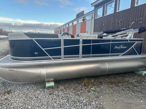 2025 SunChaser Geneva 20 Cruise and Fish Pontoon Blue Suzuki DF75