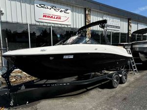 2022 Bayliner VR5