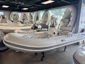 2024 Zodiac Nomad 3.6