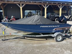 2026 Princecraft Holiday® 162 WS MAX - Full Enclosure