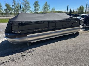 2026 Princecraft Quorum® 23 XT Performance Tritoon Black Mercury 20