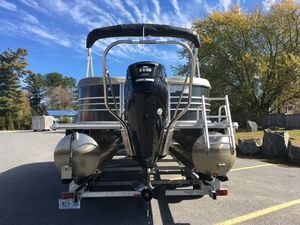 2019 Legend Bayshore Lounger Sport Package for sale in Belleville, ON, photo 2