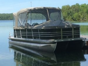 2019 Legend Bayshore Lounger Sport Package for sale in Belleville, ON, photo 7