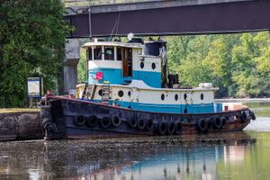 1940 74' x 18' 500 hp Steel Tugboat (Model Bow)