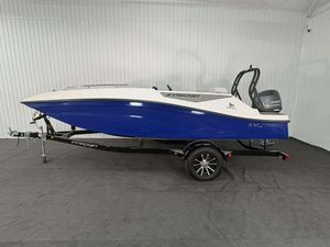 2025 Starcraft SV 16