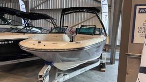 Sea Ray 190SPX 2023