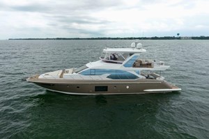 2016 Azimut 66