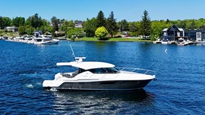 2022 Tiara 44 Coupe