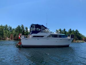 1974 TROJAN F36 TRI-CABIN