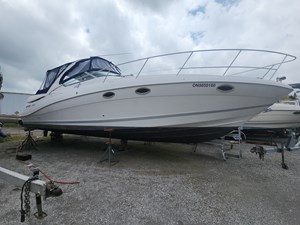 2005 Four Winns 348
