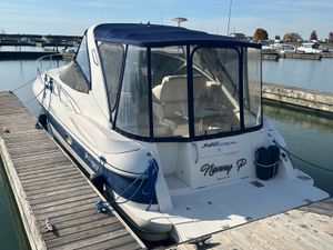 2005 Cruisers Yachts 340