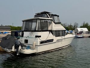 1992 Carver 33/AC