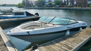 Four Winns Horizon 210 2002