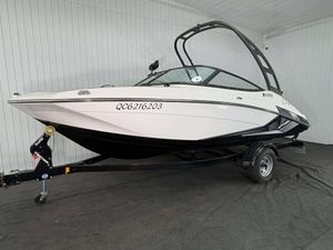 2018 Yamaha AR195