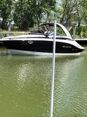 2019 Crownline 264 CR