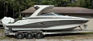 2021 Crownline e305xs