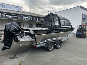 2025 Weldcraft Revolution 210