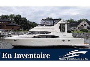 2004 Carver 444 MOTOR YACHT