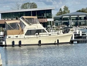 1987 Mainship 36 Nantucket