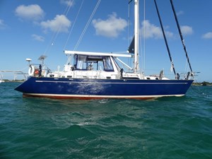 1995 Tayana 48 CENTER COCKPIT
