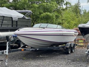 1992 Checkmate Persuader 218