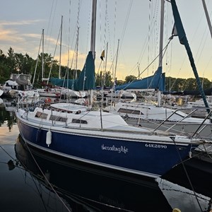1981 Catalina 27