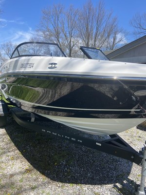 2018 Bayliner VR5 Bowrider