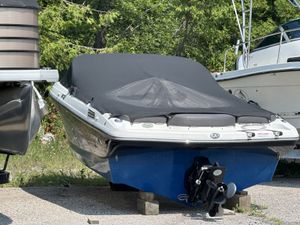 2018 Rinker 18QX I/O & OB