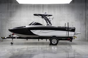 2018 Tige R20