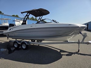 2025 Bayliner VR6 OB