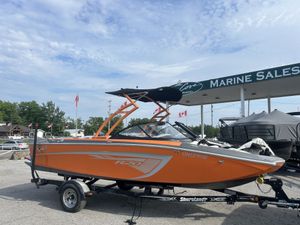 2015 Tige R20