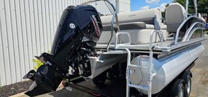 2022 Harris Cruiser 210