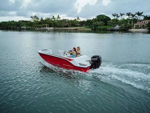 2025 Bayliner M15