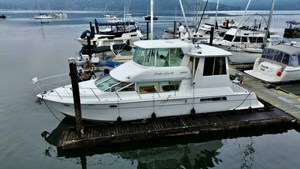 1997 Carver 500 Cockpit Motor Yacht